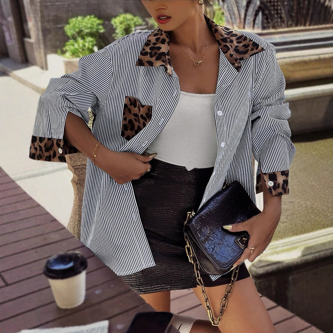 Amelia – Gestreifte Bluse mit Leoparden-Details Damen