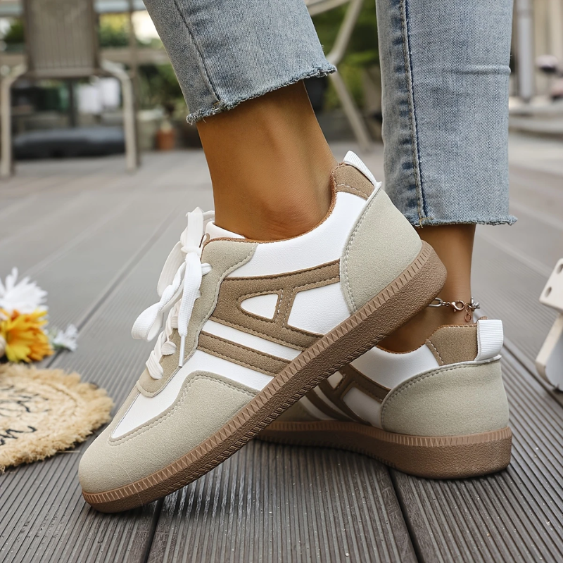 Naomi - Damen Retro Sneaker mit Schnürung