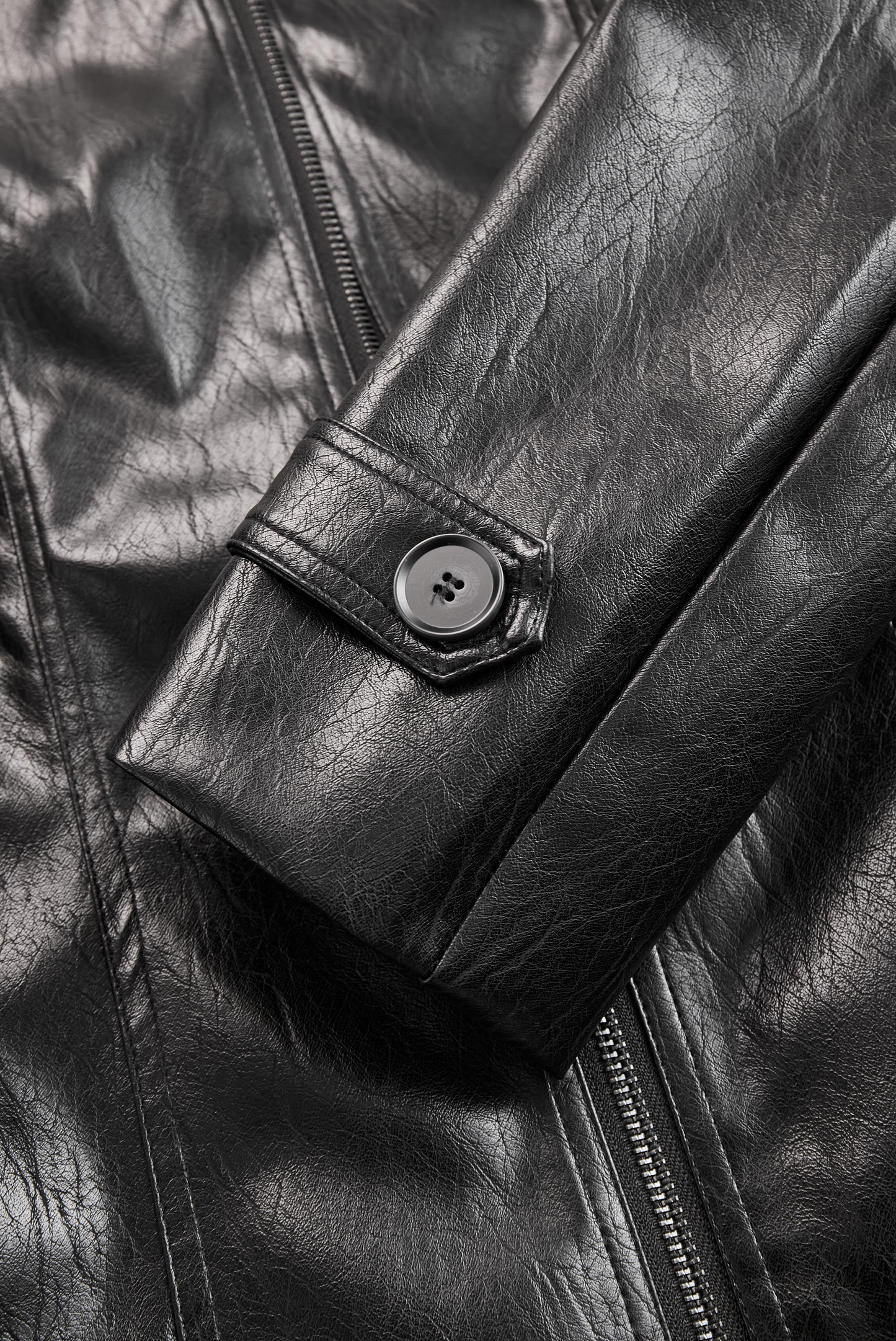 Sofia – Damen Lederjacke mit Reißverschluss und Stehkragen