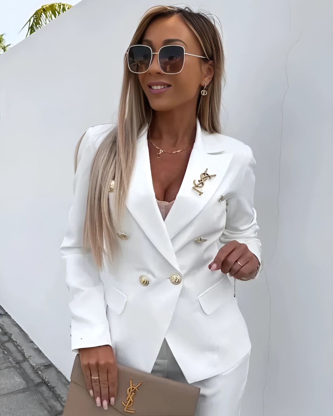 Isabella – Damen Blazer-Hosenanzug mit Goldknöpfen