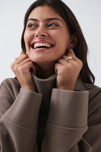 Elina – Kurzer Wollmantel mit Stehkragen Damen