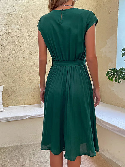 Camila - Lässig-schickes Damen-Plissee-Midikleid mit Gürtel