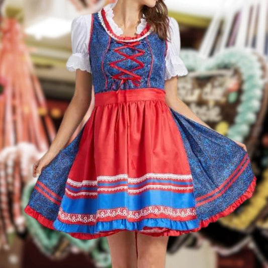 Traditionelles Dirndl in Rot und Blau
