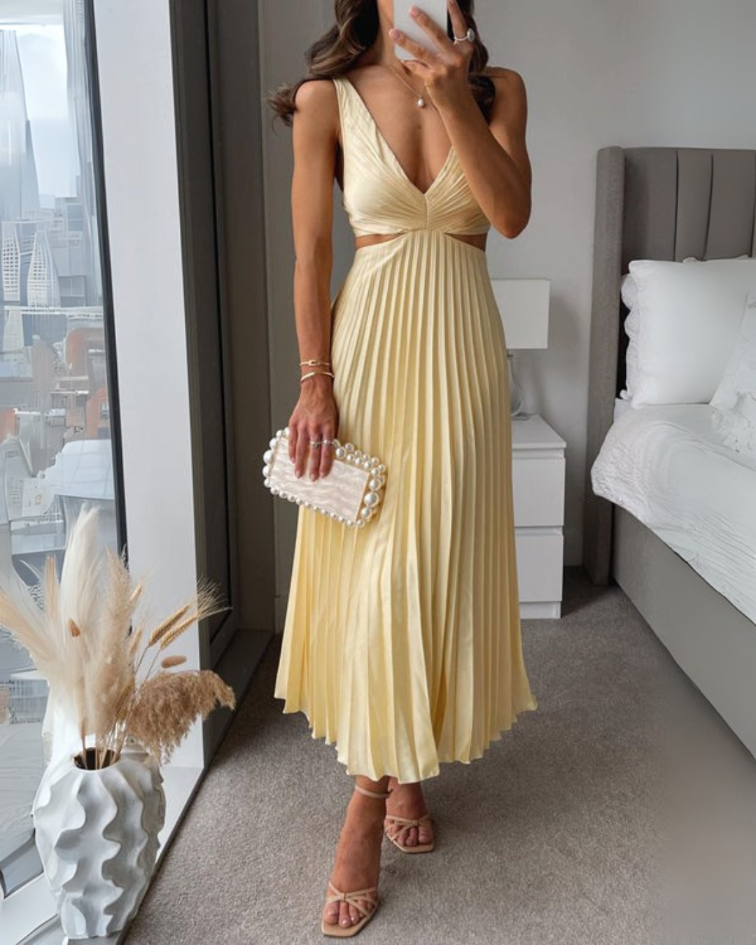 Isabella – Plissiertes Cut-Out-Midikleid für Damen