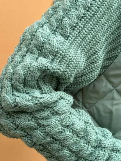 Nora – Damen Steppjacke mit Strickärmeln und Reißverschluss