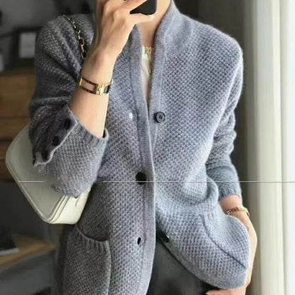 Clara - Damen Cardigan mit Knopfleiste
